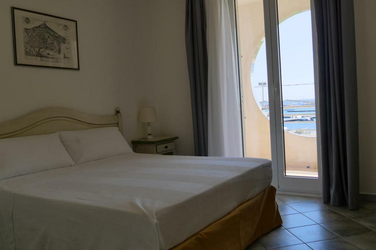 Celeste Hotel 2*